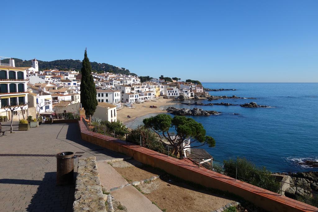 Apartamentos Port-Pelegri Calella De Palafrugell Exterior photo